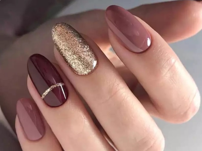 PunjabKesari, Almond Nails Image, Beauty Trends Image