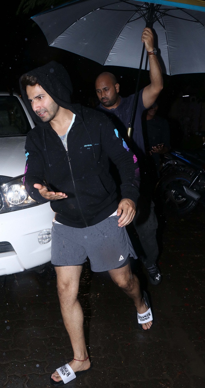 Bollywood Tadka, वरुण धवन इमेज, वरुण धवन फोटो, वरुण धवन पिक्चर, नताशा दलाल इमेज, नताशा दलाल फोटो, नताशा दलाल पिक्चर, रोहित धवन इमेज, रोहित धवन फोटो, रोहित धवन पिक्चर,