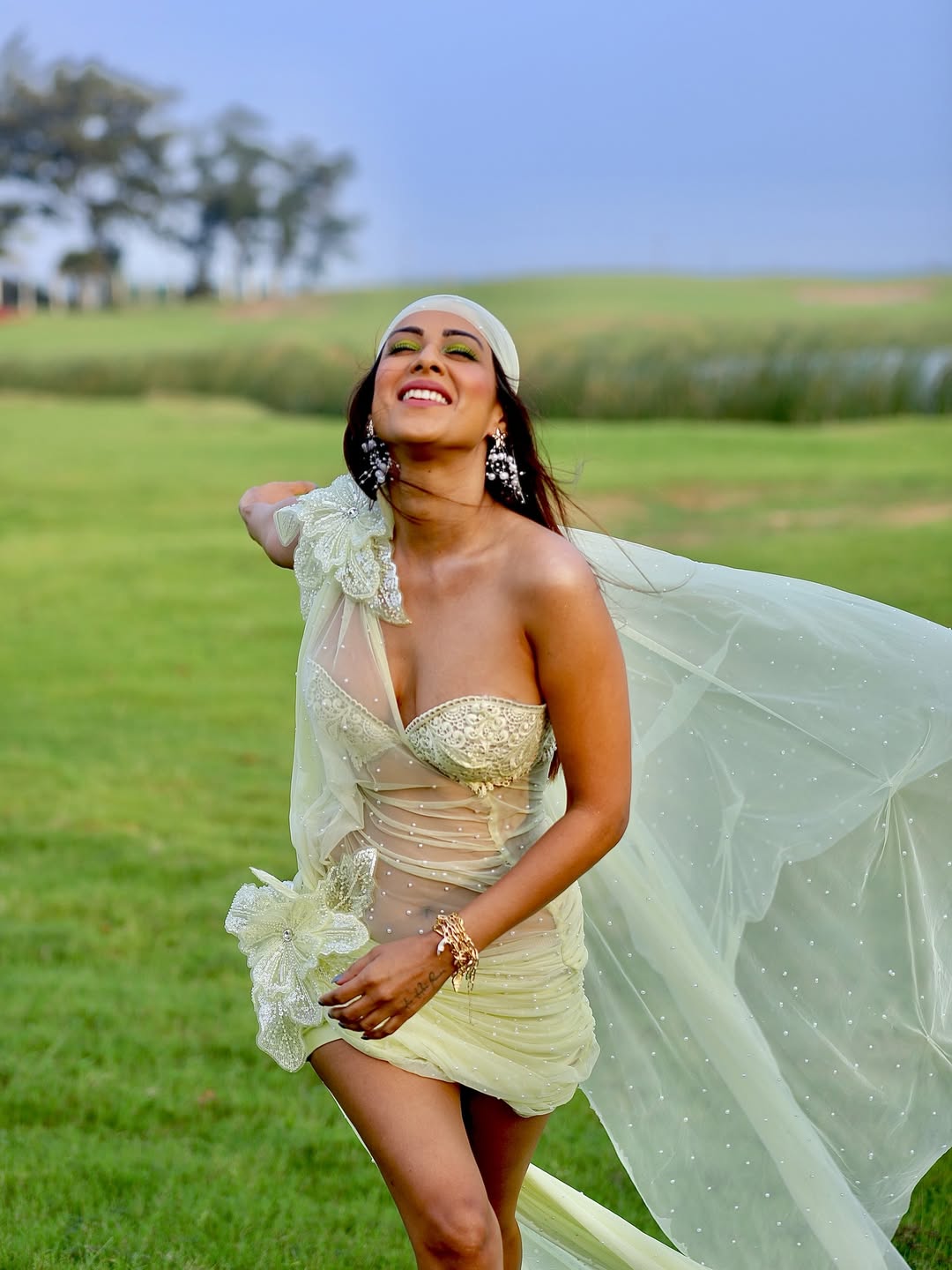 Nia Sharma Splits villa Shoot