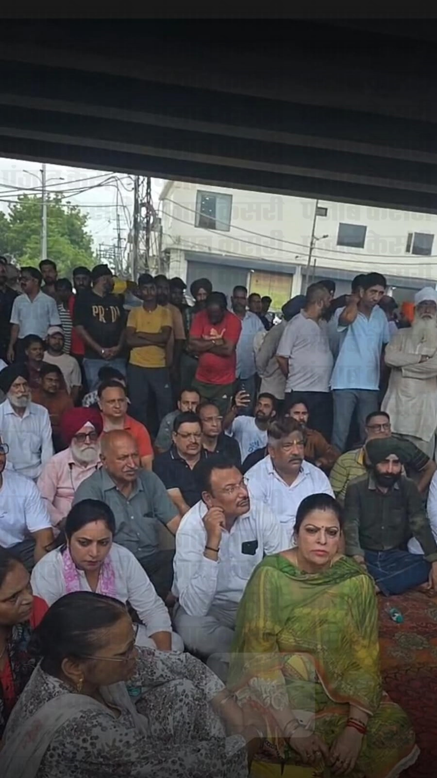 PunjabKesari, Ludhiana Sewage Protest