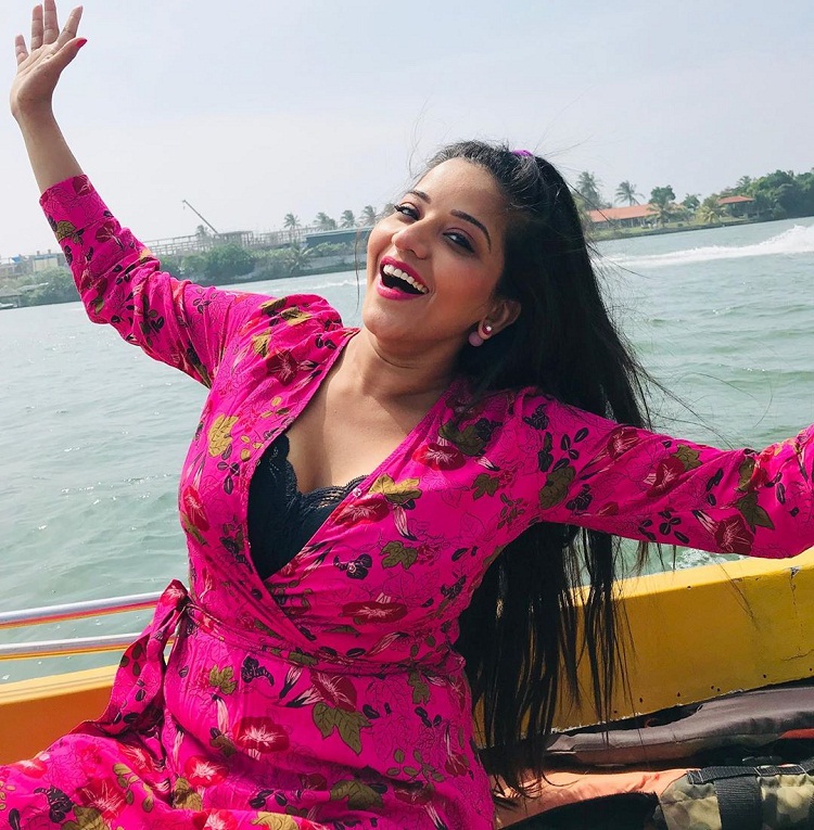 Bollywood Tadka