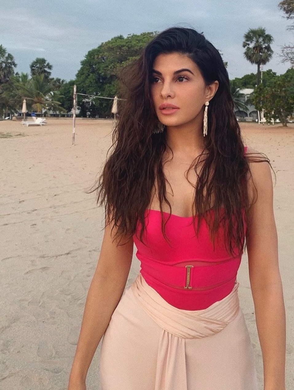 Bollywood Tadka,जैकलीन फर्नांडिस इमेज,जैकलीन फर्नांडिस फोटो, जैकलीन फर्नांडिस पिक्चर,