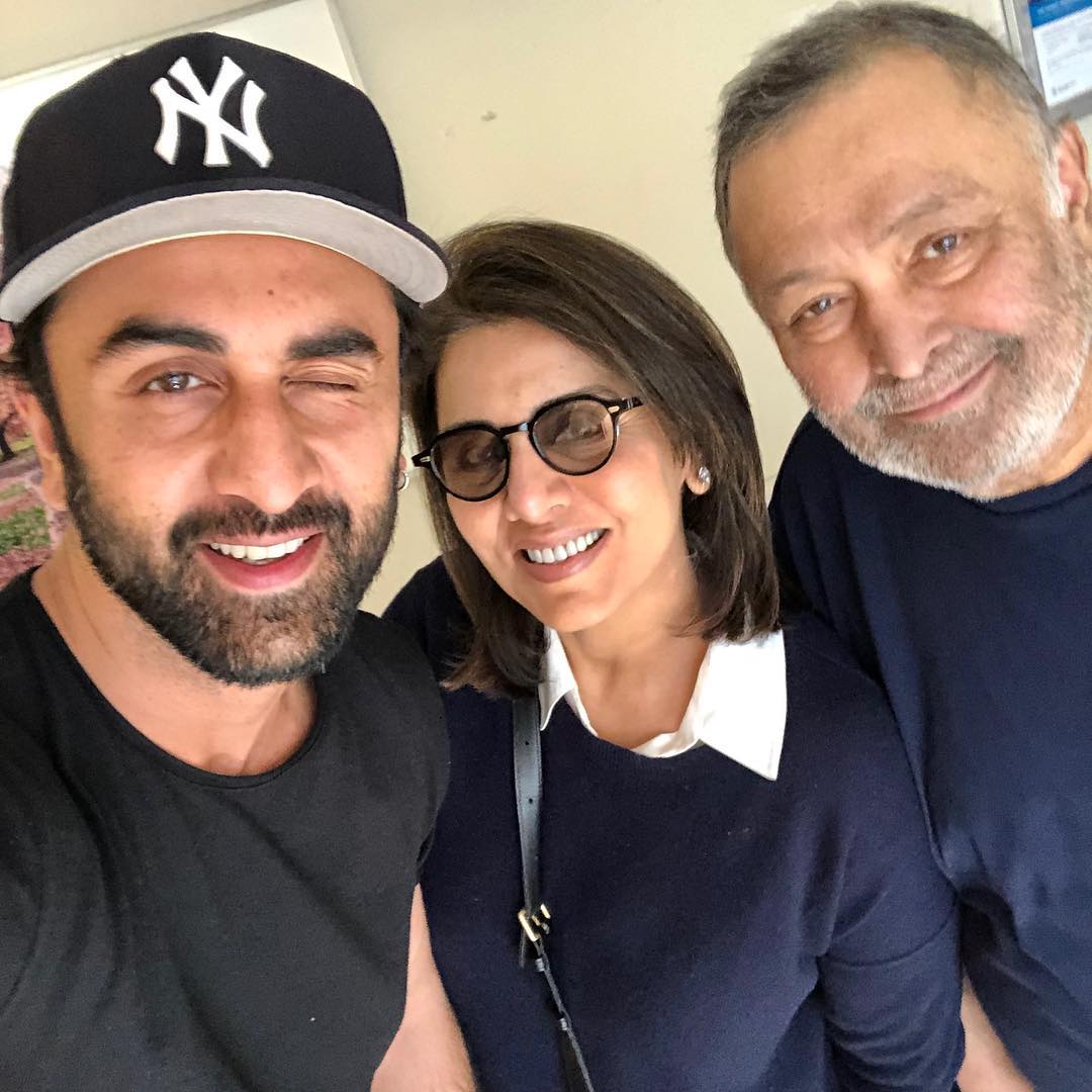 Bollywood Tadka, ऋषि कपूर इमेज, ऋषि कपूर फोटो, ऋषि कपूर पिक्चर, राजकुमार राव इमेज, राजकुमार फोटो, राजकुमार पिक्चर, नीतू सिंह इमेज, नीतू सिंह फोटो, नीतू सिंह पिक्चर, पत्रलेखा इमेज, पत्रलेखा फोटो, पत्रलेखा पिक्चर