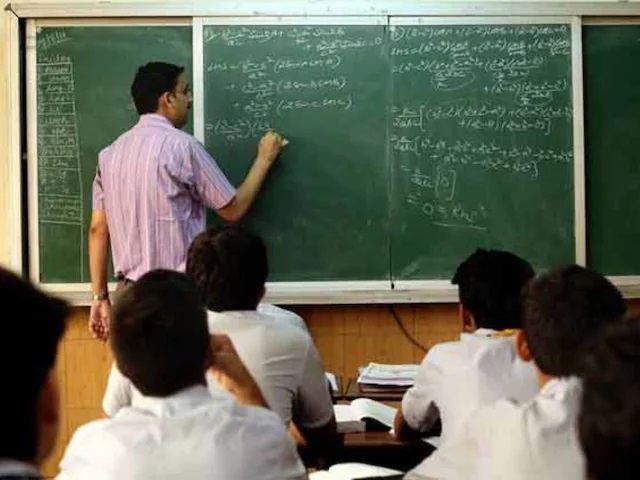 PunjabKesari, Madhya Pradesh News, Bhopal News, Teacher Recruitment Exam, Teacher Recruitment, Employment News, Unemployment, Government Jobs,