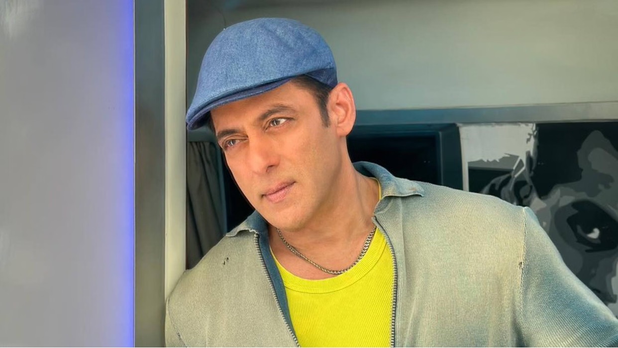 Salman Khan Hair Treatment