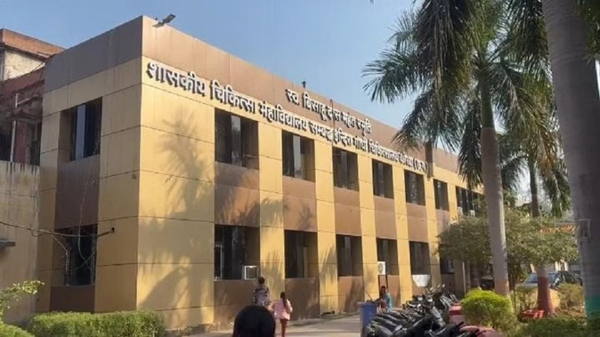 PunjabKesari, Korba News, Chhattisgarh Crime, Medical College Case, Trainee Doctor Molestation, Ayurvedic Doctor Arrest, Korba Police, Women Safety, Hospital Harassment, Chhattisgarh Breaking News 