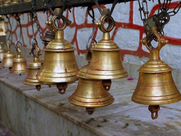 PunjabKesari, , vastu bell in home, can we hang temple bell at home, vastu bell, 