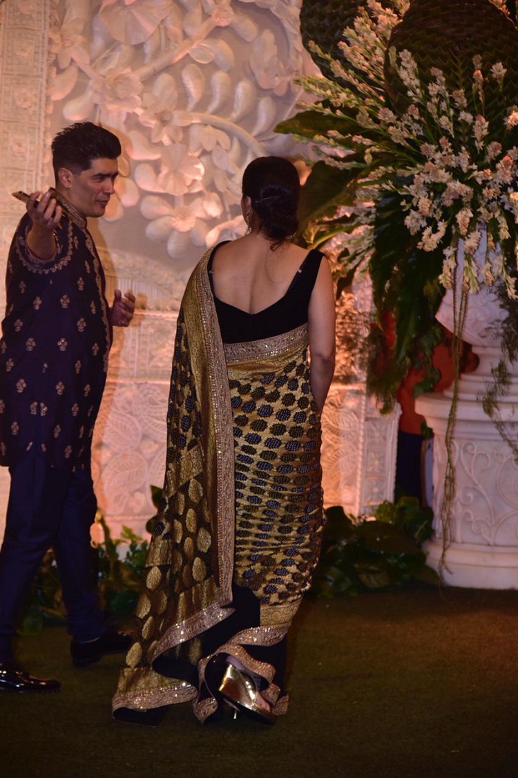Bollywood Tadka, Kajol At Ambani's Event