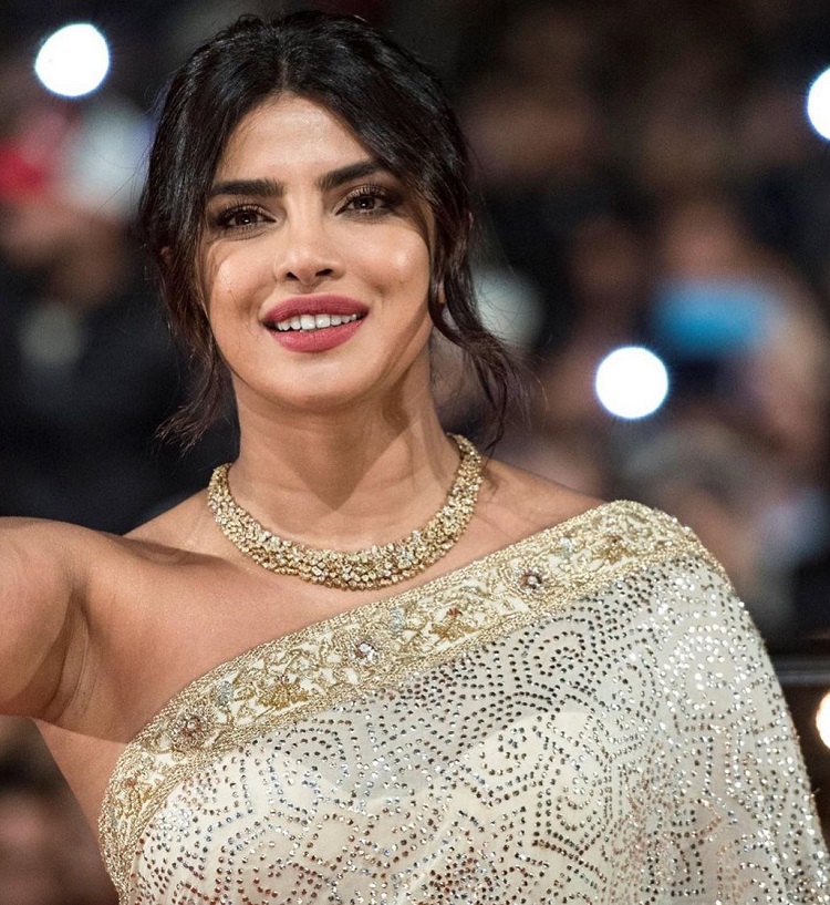 Bollywood Tadka,Priyanka Chopra Jonas images, Priyanka Chopra Jonas photo,Priyanka Chopra Jonas picture