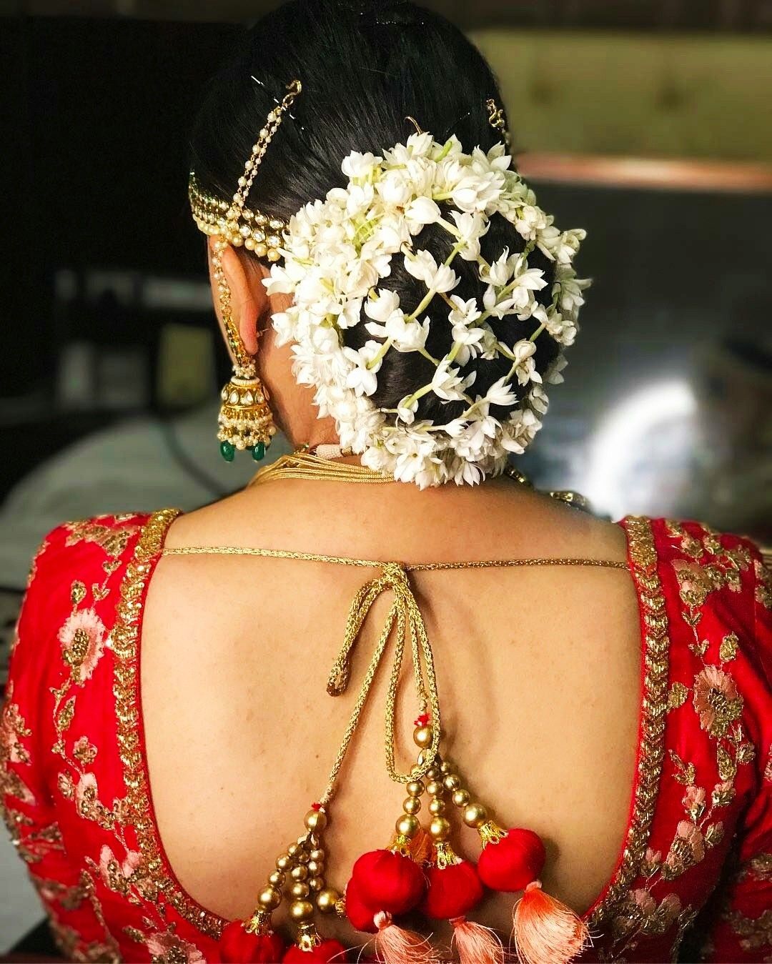 PunjabKesari, Hairstyles Image, simple Hair Style Image, juda hair style image, हेयर स्टाइल इमेज,सिंपल हेयर स्टाइल इमेज