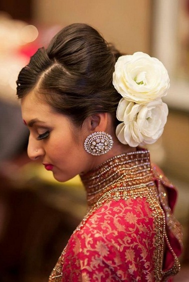 PunjabKesari, Hairstyles Image, simple Hair Style Image, juda hair style image, हेयर स्टाइल इमेज,सिंपल हेयर स्टाइल इमेज