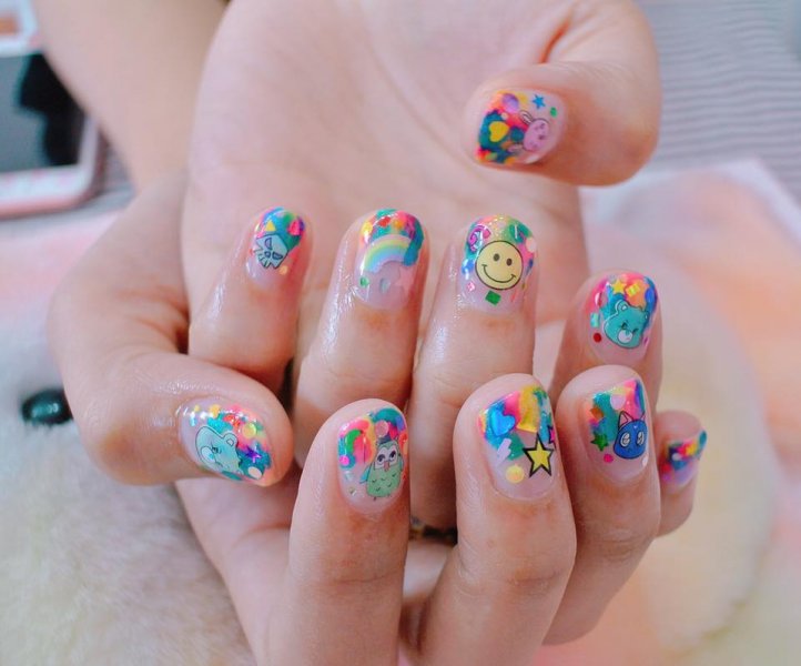 PunjabKesari, होली नेल आर्ट डिज़ाइन इमेज,Holi Nail Art Design Image