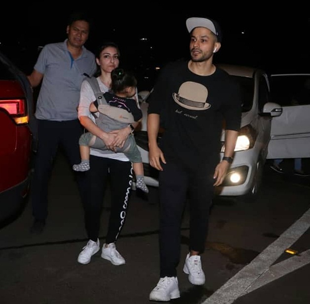 Bollywood Tadka, सोहा अली खान इमेज, सोहा अली खान फोटो, सोहा अली खान पिक्चर, कुणाल खेमू इमेज, कुणाल खेमू फोटो, कुणाल खेमू पिक्चर, इनाया नौमी खेमू इमेज, इनाया नौमी खेमू फोटो, इनाया नौमी खेमू पिक्चर