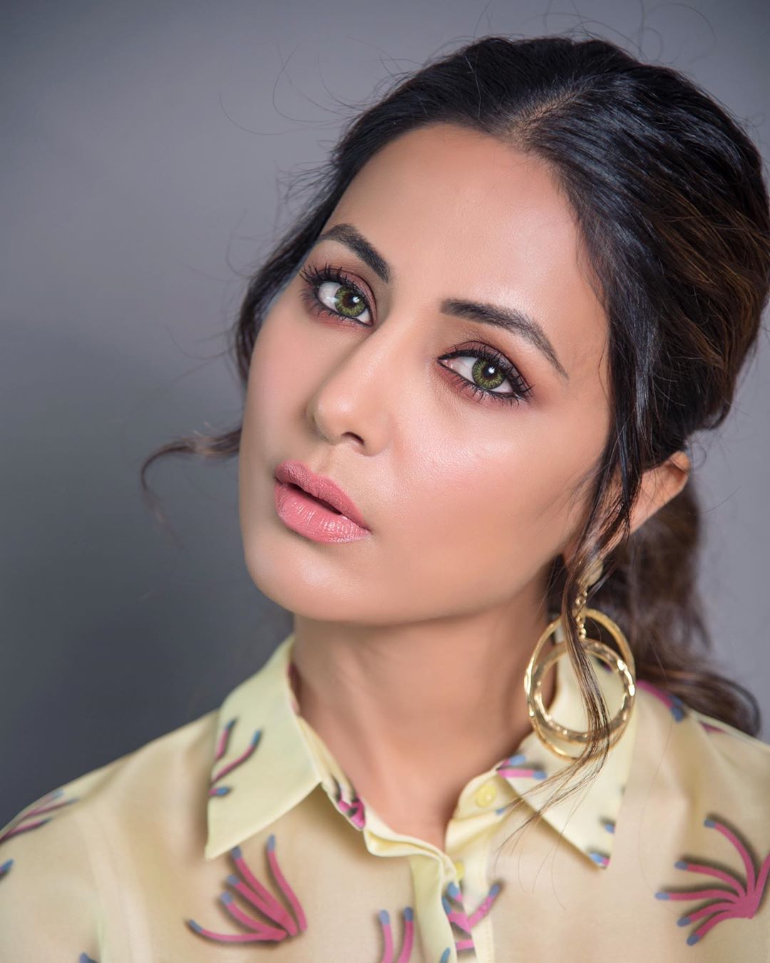 Bollywood Tadka, हिना खान इमेज, हिना खान फोटो, हिना खान पिक्चर,