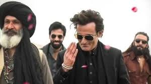 Akshaye Khanna behaviour on set