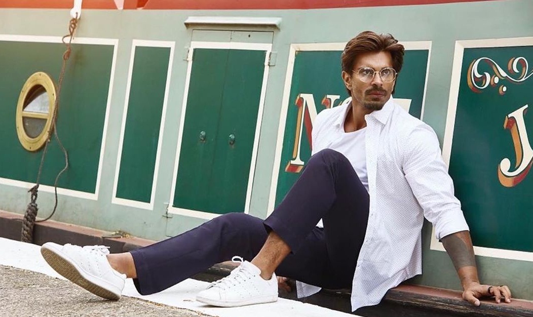 Bollywood Tadka,करण सिंह ग्रोवर इमेज,करण सिंह ग्रोवर फोटो,करण सिंह ग्रोवर पिक्चर,