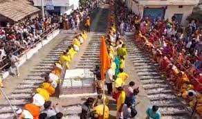 Khanderao Temple Fire Festival