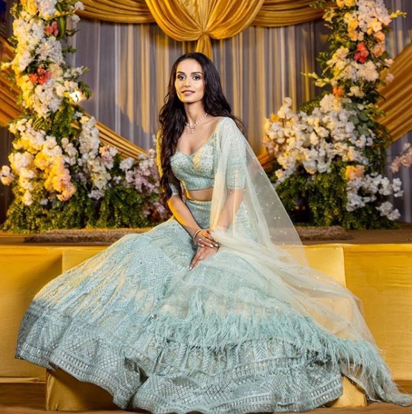 PunjabKesari, Manushi Chhillar Images