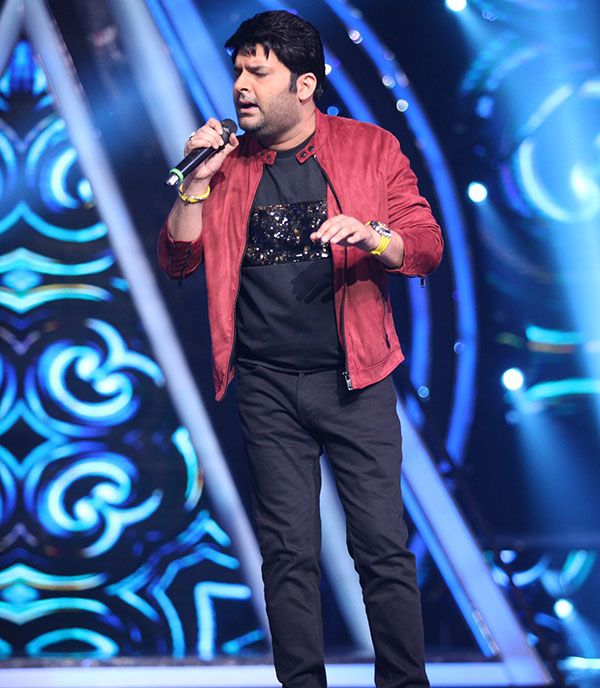 Bollywood Tadka,कपिल शर्मा image, नेहा कक्कड़ image, विशाल डडलानी image ,जावेद अली image,मनीष पाॅल image,