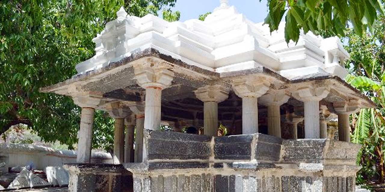 PunjabKesari अचलेश्वर महादेव मंदिर, Achaleshwara Mahadev Mandir, Mount Abu Mandir, Mount Abu Shiv temple, Mount Abu Achaleshwara Mahadev Mandir, Achaleshwara Mahadev Temple, Mahadev Temple, Shiv Mandir, Religious Place, Religious Sthan, Dharm, Punjab Kesari