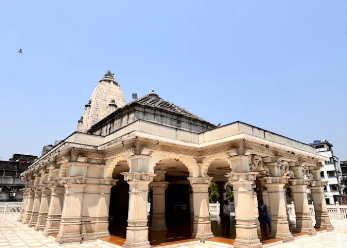 PunjabKesari Diwali 2025 Famous Mahalakshmi Temple