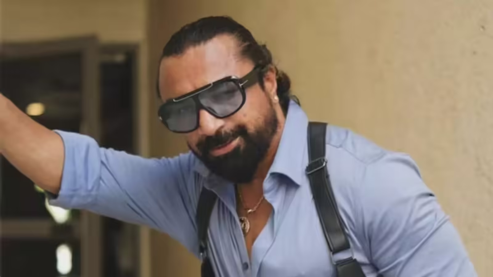 PunjabKesari,  Ajaz Khan, Madhya Pradesh, Premanand Maharaj, Kidney donation, Bollywood actor, Vrindavan news, Health crisis, Kidney failure, Indian actor social work, BJP Minority Morcha, Ajaz Khan philanthropy 
