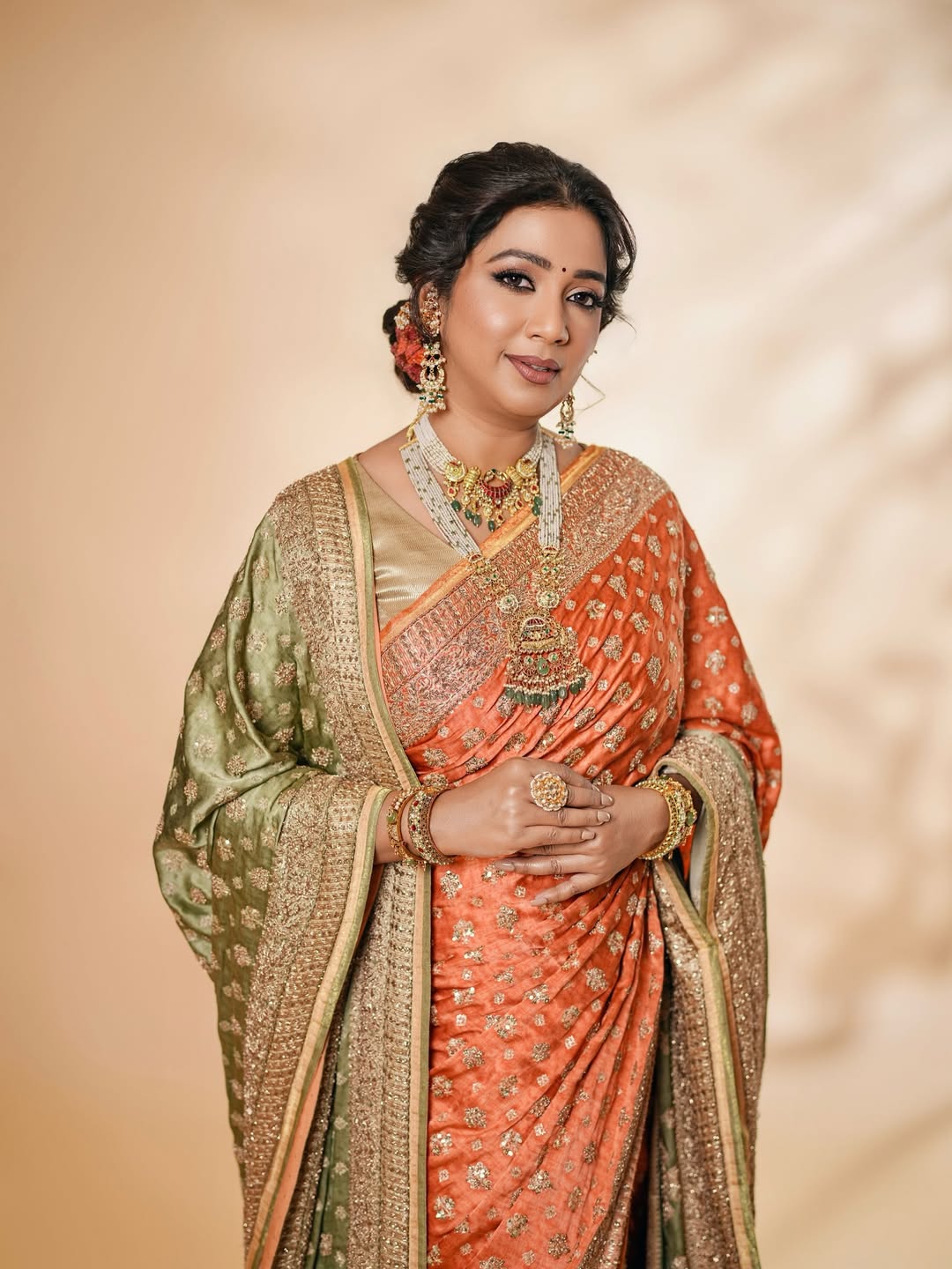  Shreya Ghoshal Saree Look