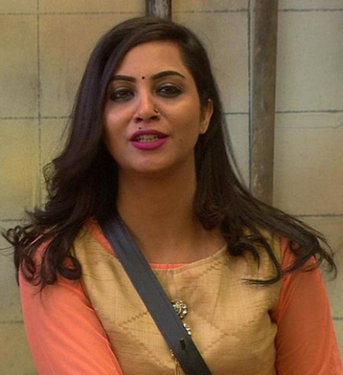 Bollywood Tadka, दीपिका कक्कड़ इमेज, शिल्पा शिंदे इमेज, अर्शी खान इमेज, बिग बॉस 12 इमेज, इंटरव्यू इमेज