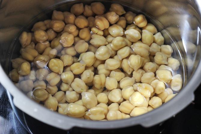 PunjabKesari, Punjabi Chana Masala Image, Chana Masala Recipe Image