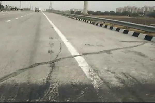 PunjabKesari, road, KMP, Crack, connect