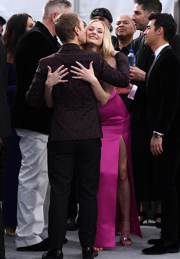 Bollywood Tadka,joe jonas picture, joe jonas photo,joe jonas picture, sophie turner picture, sophie turner photo,sophie turner picture