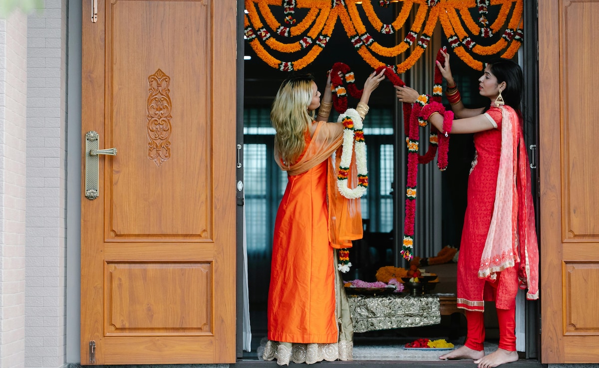 PunjabKesari Griha Pravesh Muhurat November 2025