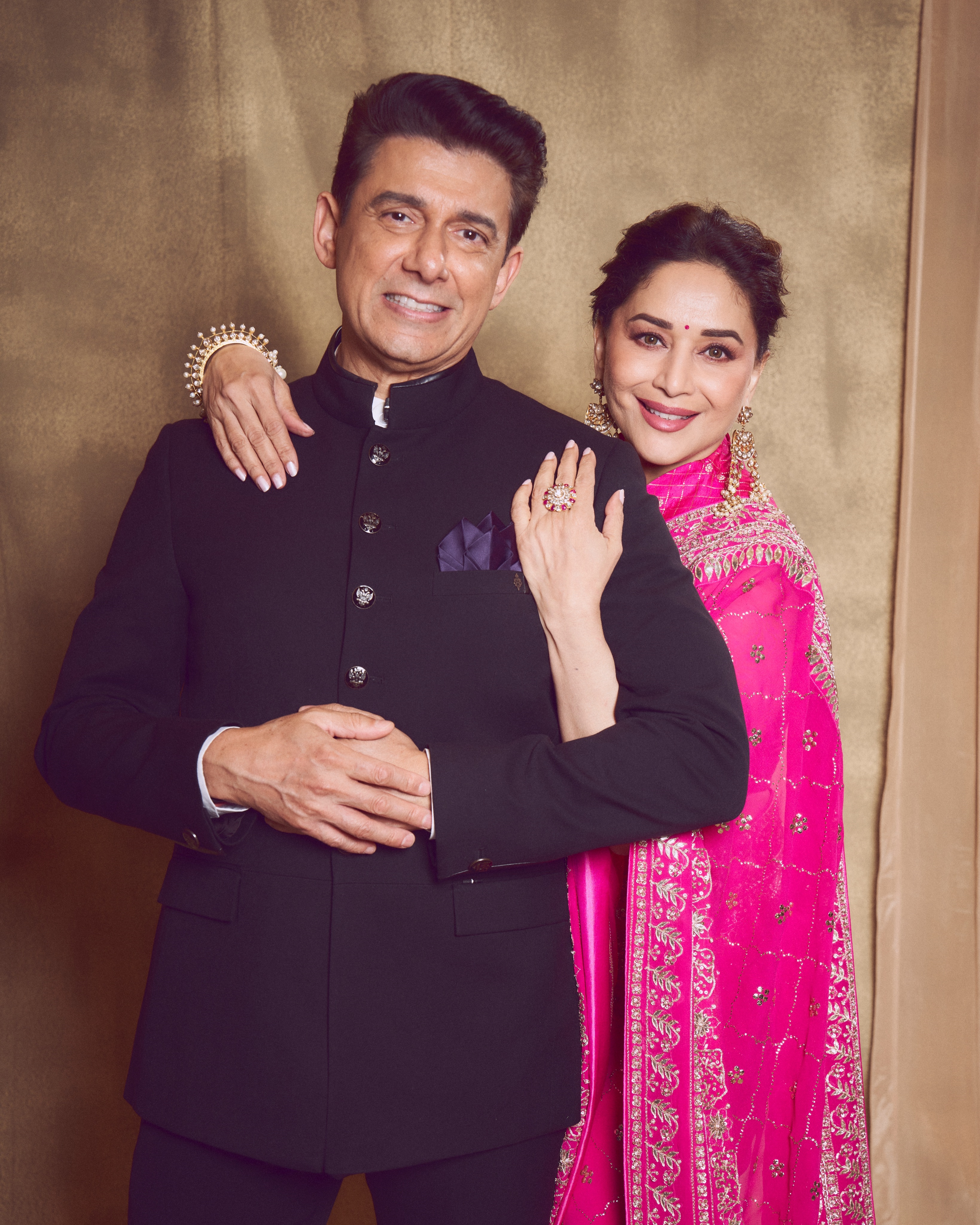 Madhuri Dixit Pink Saree