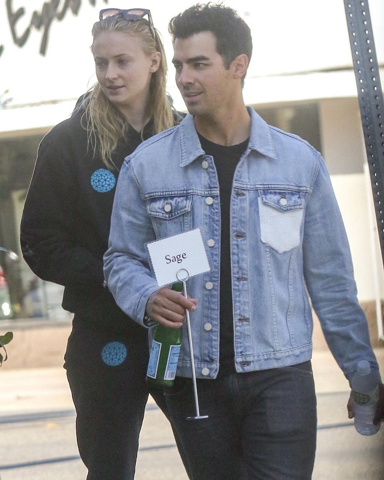 Bollywood Tadka,joe jonas picture, joe jonas photo,joe jonas picture, sophie turner picture, sophie turner photo,sophie turner picture