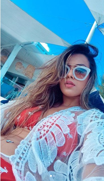 Bollywood Tadka, Nia Sharma Images