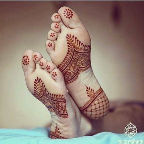 PunjabKesari, Nari, feet sole Mehndi image, Mehndi design