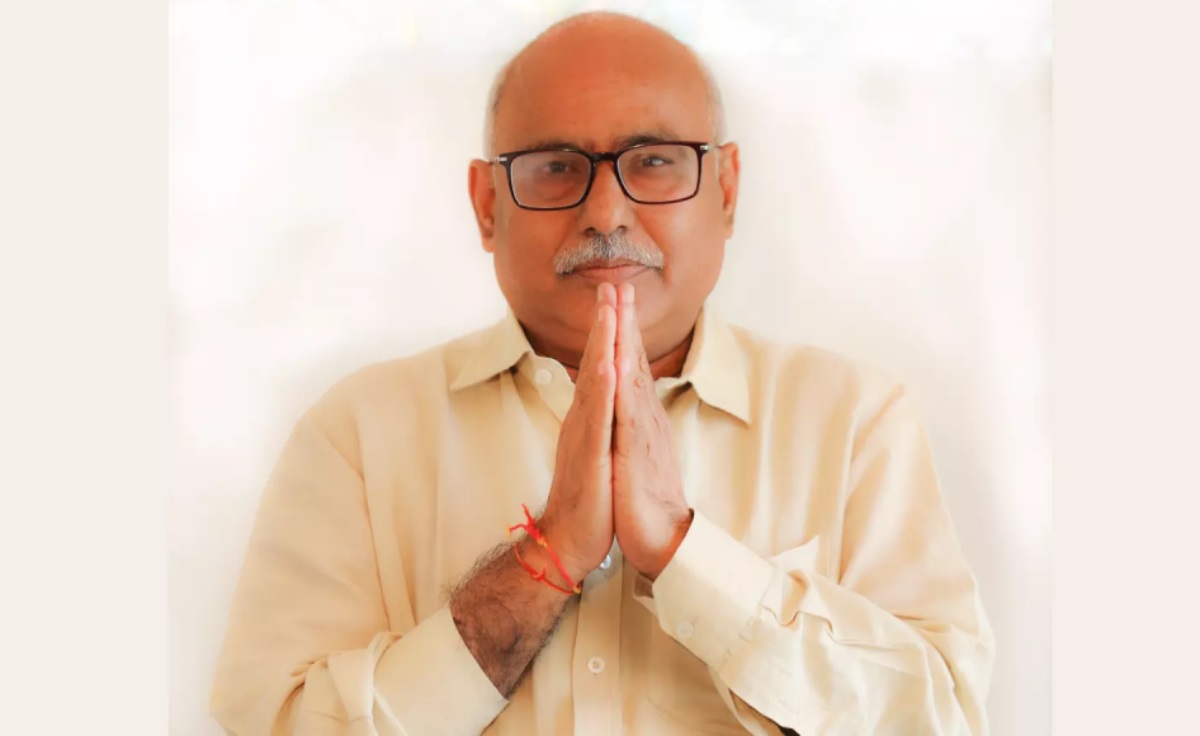 PunjabKesari, Hemant Khandelwal, BJP, Madhya Pradesh, Betul, Health Update, Public Event, Injury, Hospitalization, Community Health Center, Political Leader, Treatment, Recovery, Local News 