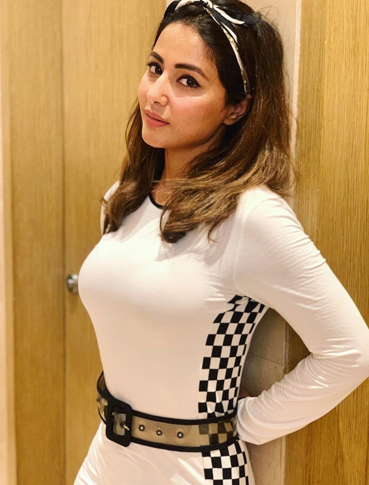 Bollywood Tadka, हिना खान इमेज, हिना खान फोटो, हिना खान पिक्चर
