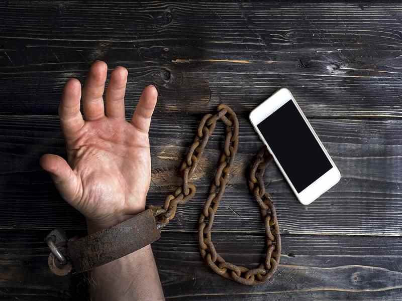 अगर आपके बच्चे को भी है Smart Phone की लत तो अमृतसर में होगा इसका इलाज - mobile de addiction center in amritsars-mobile
