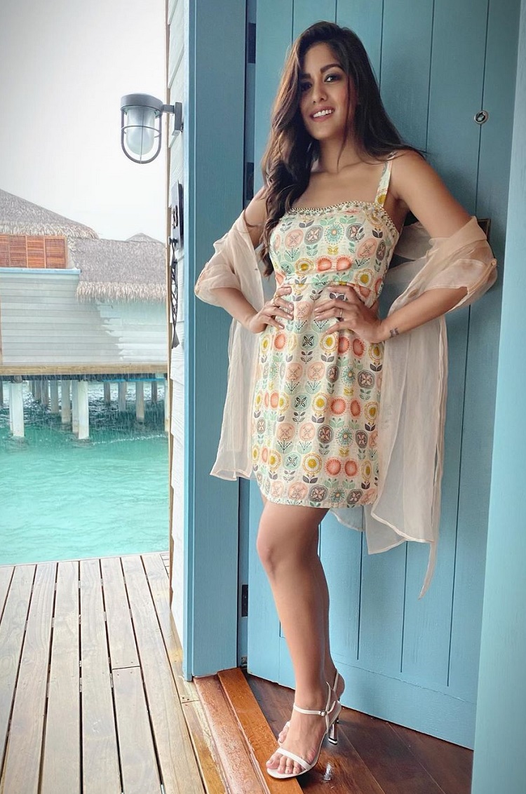 Bollywood Tadka,Ishita Dutta Image, Ishita Dutta photo, Ishita Dutta pictures