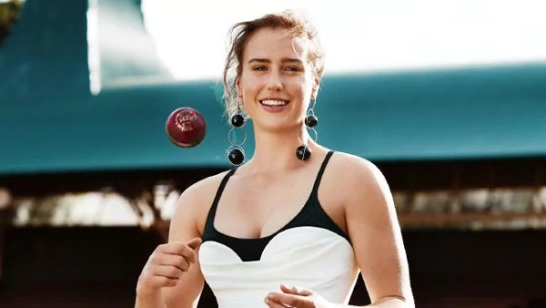 Ellyse Perry : This female cricketer has not been out for 7 matches