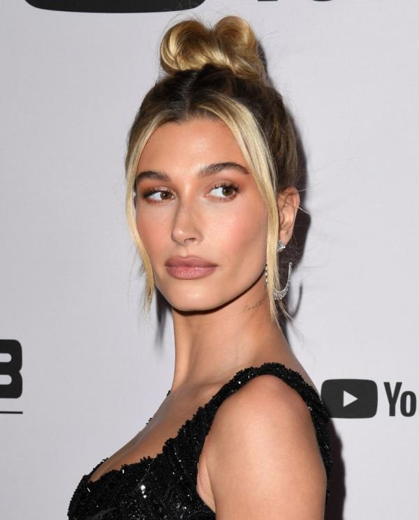 PunjabKesari, Hailey Baldwin And Justin Bieber Images, Hailey Baldwin And Justin Bieber Pictures, Hailey Baldwin And Justin Bieber Photos