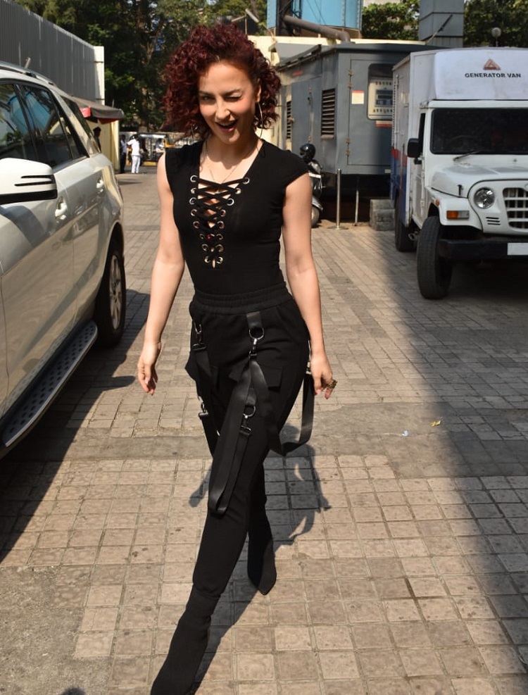 Bollywood Tadka,elli avram image,elli avram photo, elli avram pictures,