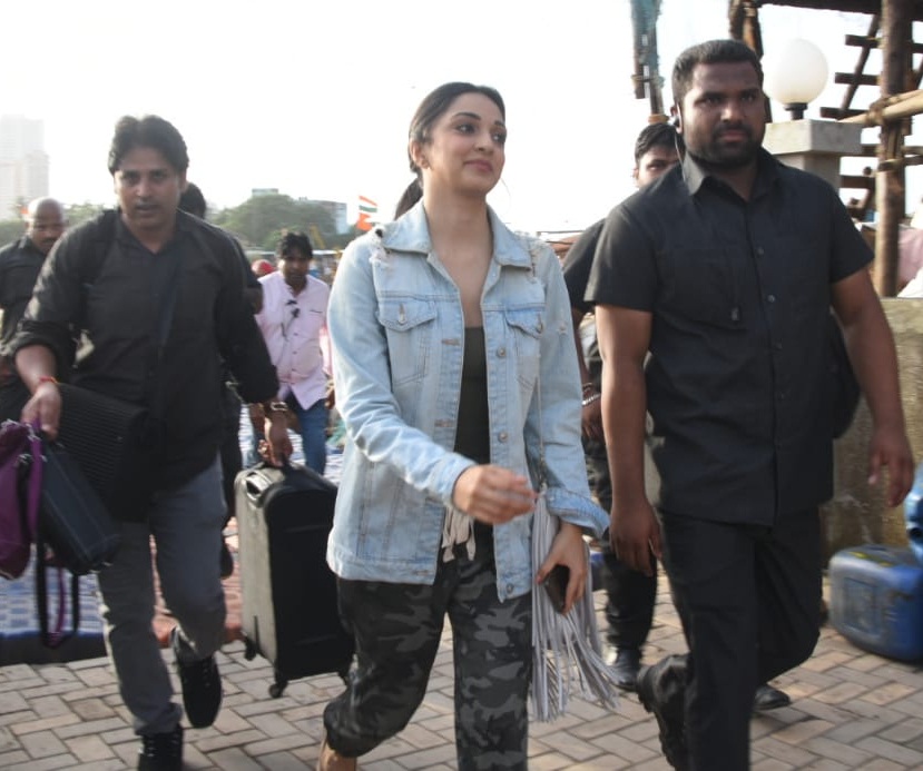 Bollywood Tadka, अक्षय कुमार इमेज, अक्षय कुमार फोटो, अक्षय कुमार पिक्चर, कियारा आडवाणी इमेज, कियारा आडवाणी फोटो, कियारा आडवाणी पिक्चर
