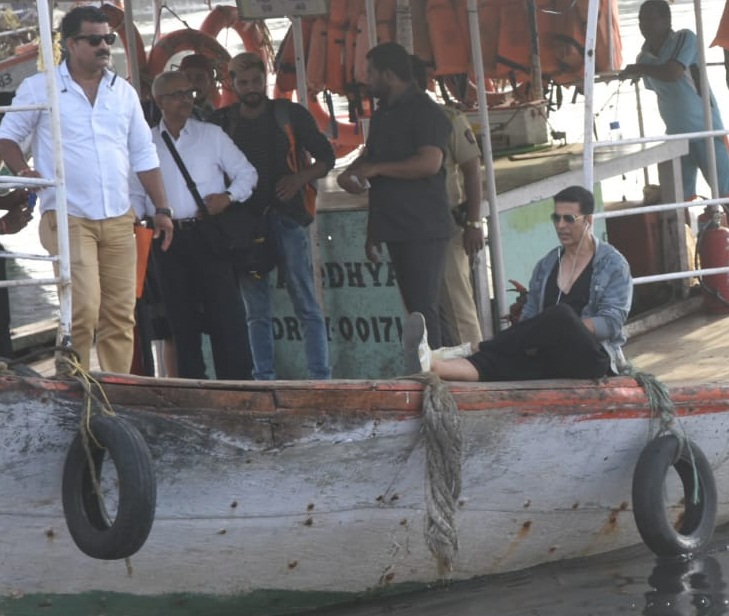 Bollywood Tadka, अक्षय कुमार इमेज, अक्षय कुमार फोटो, अक्षय कुमार पिक्चर, कियारा आडवाणी इमेज, कियारा आडवाणी फोटो, कियारा आडवाणी पिक्चर