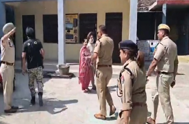 polling booth