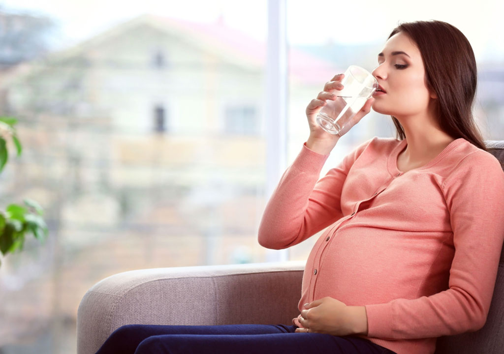 PunjabKesari, Drink water in Pregnancy