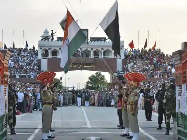 PunjabKesari,गणतंत्र दिवस फोटो, वाघा बॉर्डर इमेज, wagah border  image, republic day image