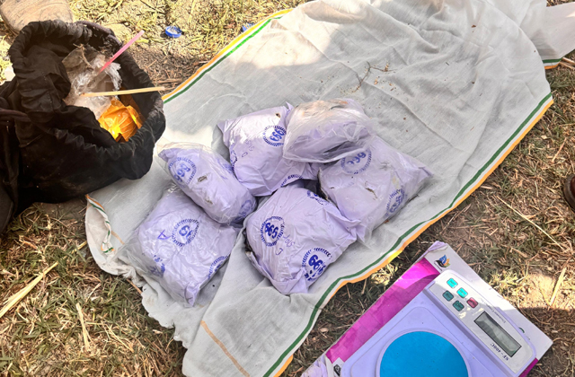 PunjabKesari, heroin-recovery-in-bishnah-jammu