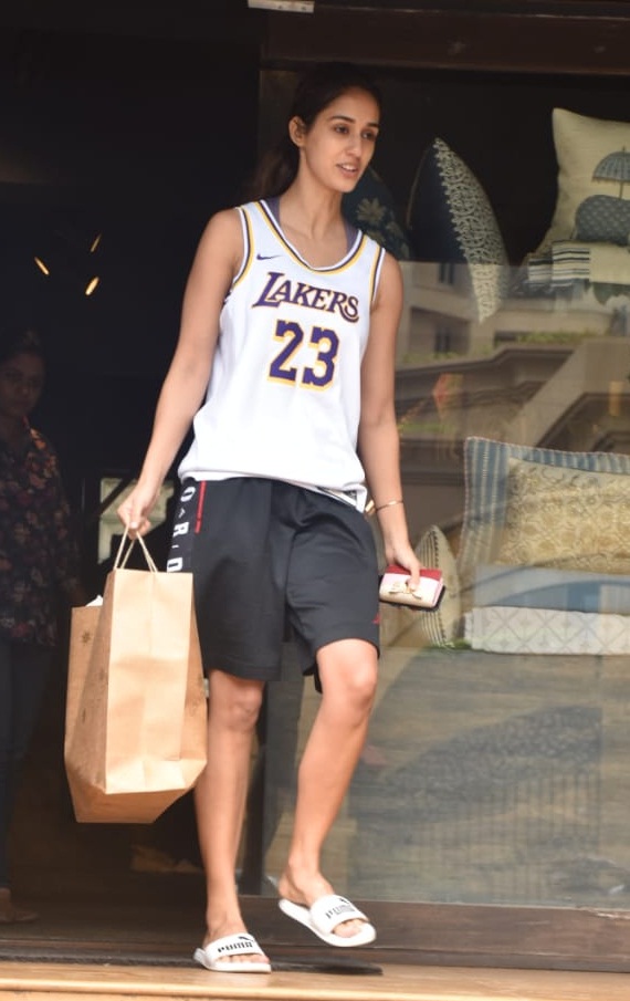 Bollywood Tadka,दिशा पटानी इमेज,दिशा पटानी फोटो,दिशा पटानी पिक्चर, Disha Patan Image, Disha Patan Photo
